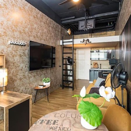 Dresden Loft An Der Elbe Apartment Bagian luar foto
